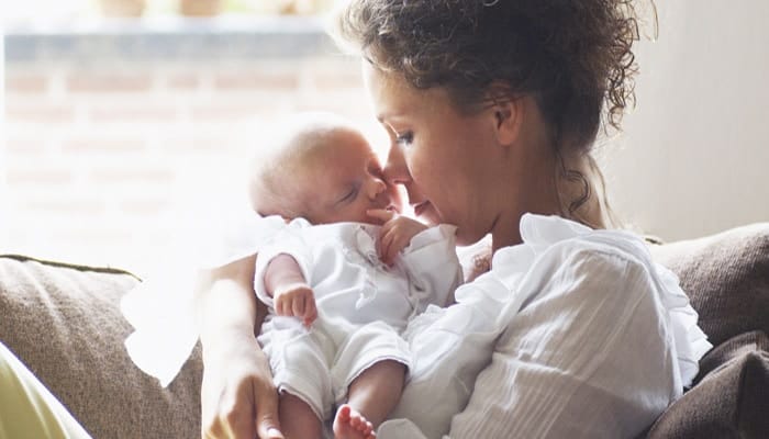 ΜΕ ΒΑΡΥΓΔΟΥΠΕΣ ΕΞΑΓΓΕΛΙΕΣ ΚΑΙ ΚΟΥΦΙΑ ΛΟΓΙΑ ΟΠΩΣ ΑΥΤΟ ΤΗΣ «ΠΡΟΙΚΑΣ ΤΟΥ ΜΩΡΟΥ» ΔΕΝ ΛΥΝΕΤΑΙ ΤΟ ΔΗΜΟΓΡΑΦΙΚΟ ΠΡΟΒΛΗΜΑ