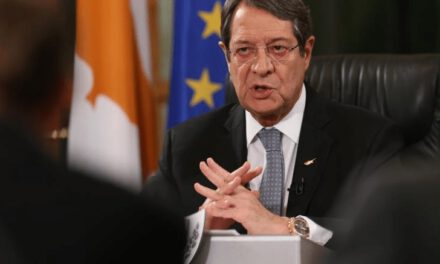 Στο παράλληλο σύμπαν του απερχόμενου Προέδρου, οι Κύπριοι ευημερούν