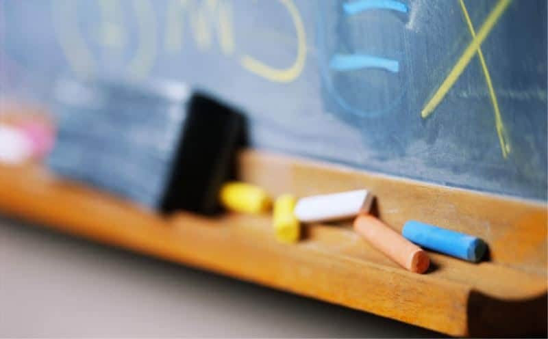 Με τον ετσιθελισμό του Υπουργού  Παιδείας και με τις απεργίες των οργανώσεων δεν βρίσκονται  λύσεις