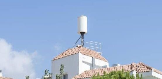 Μαζικός ξεσηκωμός εναντίον της αυθαιρεσίας των εταιρειών κινητής τηλεφωνίας. Εκδηλώσεις διαμαρτυρίας σε Δερύνεια και Έμπα.