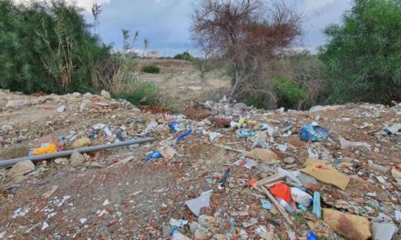 Σκουπίδια και μπάζα μέσα σε μια μέρα θάφτηκαν στο Δήμο Λακατάμιας