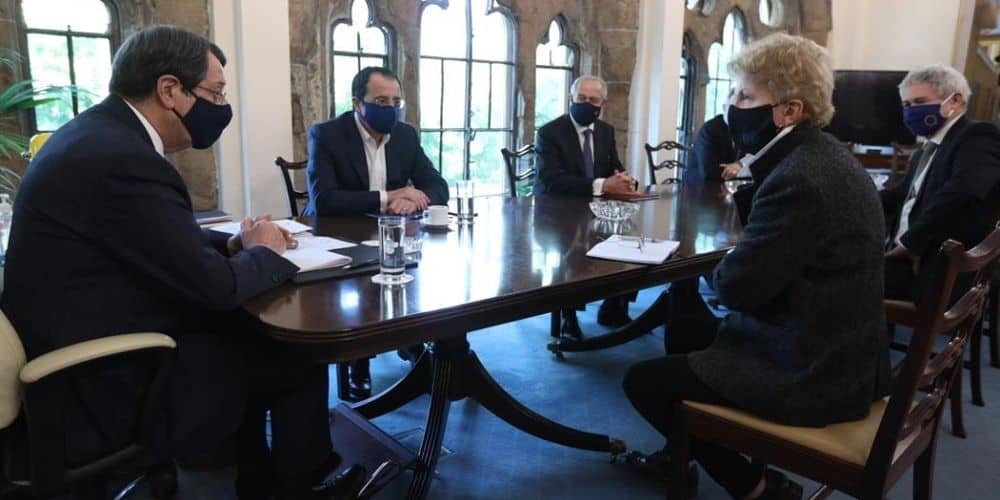 Ο Πρόεδρος Αναστασιάδης οφείλει να ζητήσει ξεκαθάρισμα της βάσης των διαπραγματεύσεων