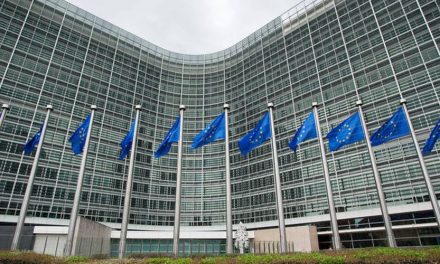 Έντονη απογοήτευση για την απουσία της ΕΕ από την άτυπη Πενταμερή