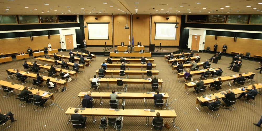 Οι Οικολόγοι τάσσονται υπέρ των τοπικών, περιφερειακών δημοψηφισμάτων