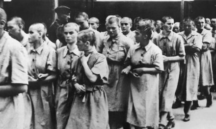 Συμπληρώνονται 77 χρόνια από το ναζιστικό ολοκαύτωμα