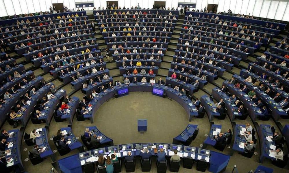 Αύξηση συμμετοχής των γυναικών στα διοικητικά συμβούλια με οδηγία του Κοινοβουλίου