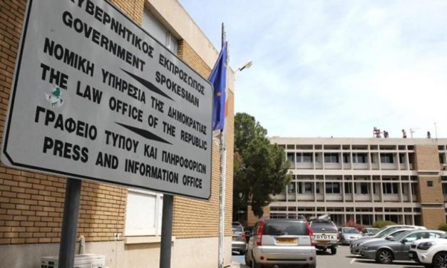 Πρόκληση προς την κοινωνία μπορεί να θεωρηθεί η χθεσινή δημοσιογραφική διάσκεψη των εκπροσώπων της Νομικής Υπηρεσίας