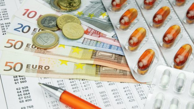 Δεν μπορεί οι ασθενείς και ιδιαίτερα οι χαμηλοσυνταξιούχοι να μετατρέπονται σε θύματα λογιστικών ρυθμίσεων και τεχνικών προσαρμογών του συστήματος υγείας